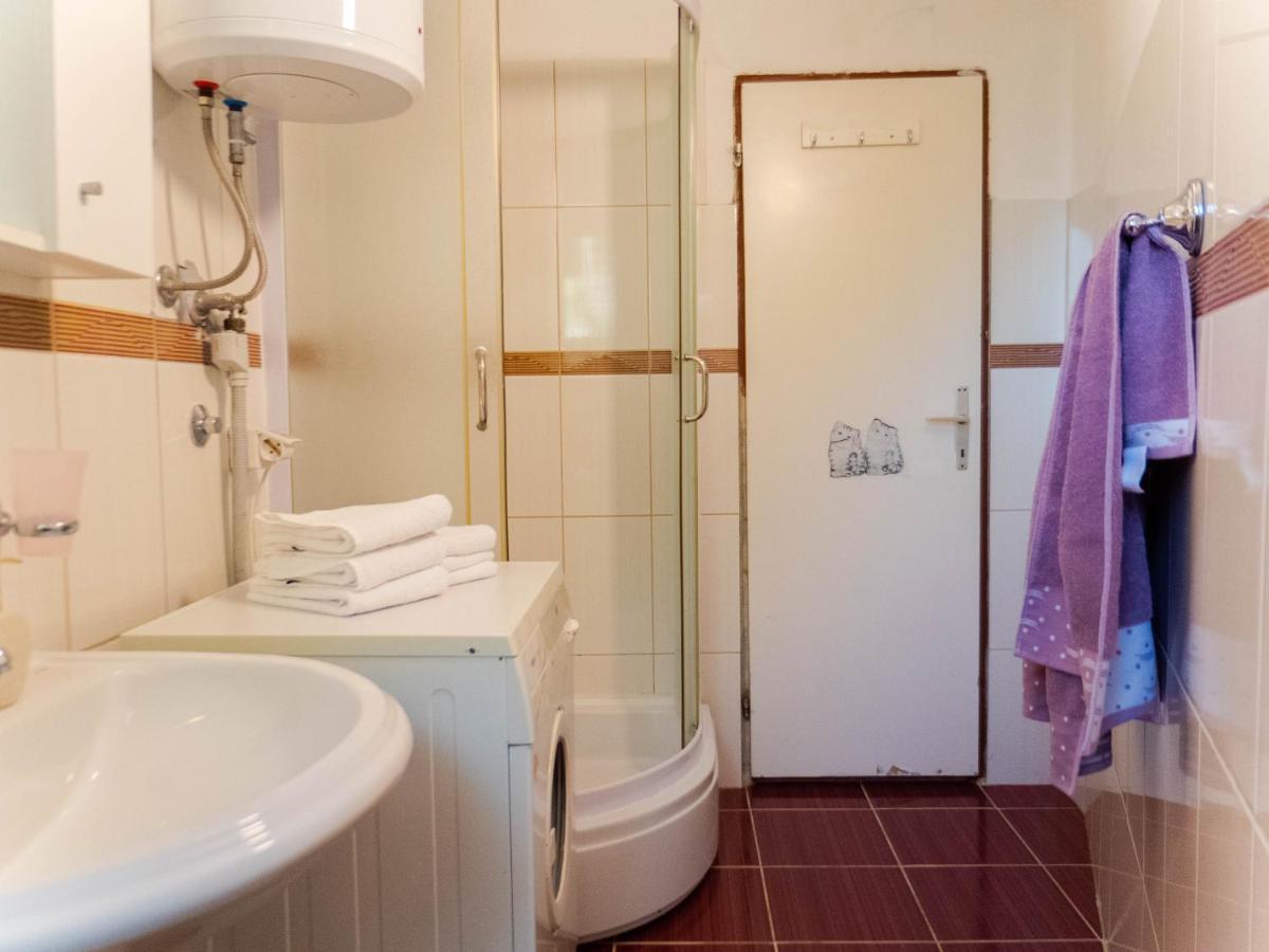 Apartment Village House Ravno Luaran gambar