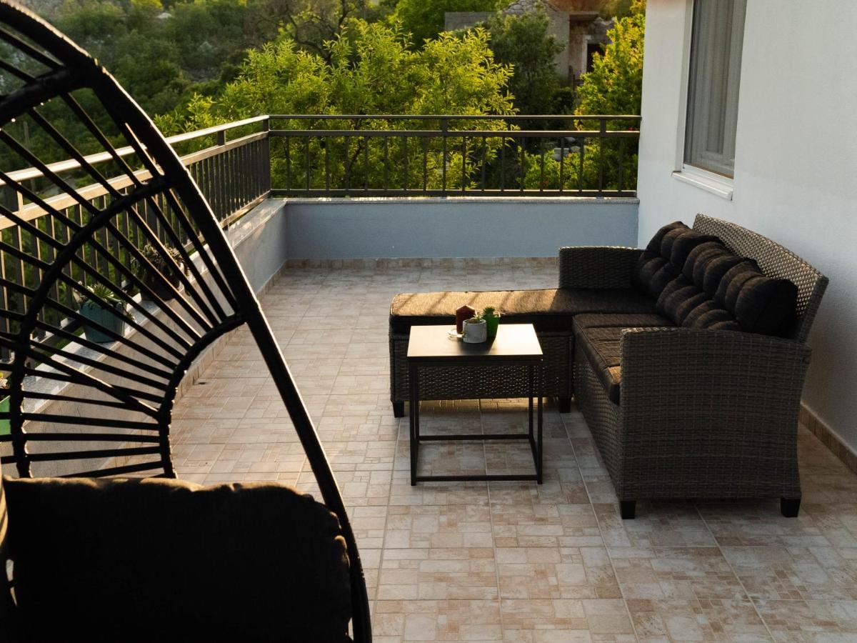 Apartment Village House Ravno Luaran gambar